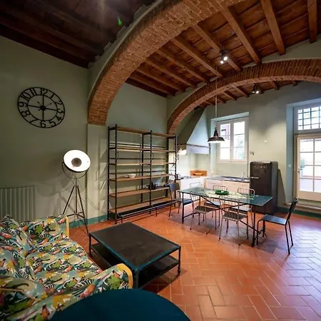 Raffinato Trilocale San Frediano דירה *