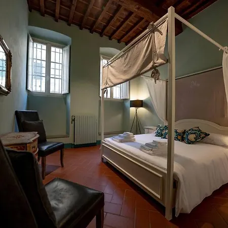 Raffinato Trilocale San Frediano * Firenze